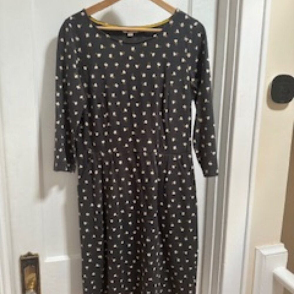 Gray floral knee length cotton jersey dress